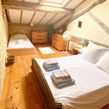 La Petite Toscane, Familial Avec Piscine Et Jacuzzi