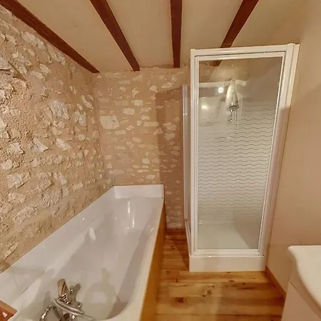 La Petite Toscane, Gite Familial Avec Piscine Et Jacuzzi * 카스텔누데몬트미랄