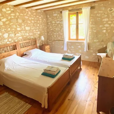 La Petite Toscane, Familial Avec Piscine Et Jacuzzi *